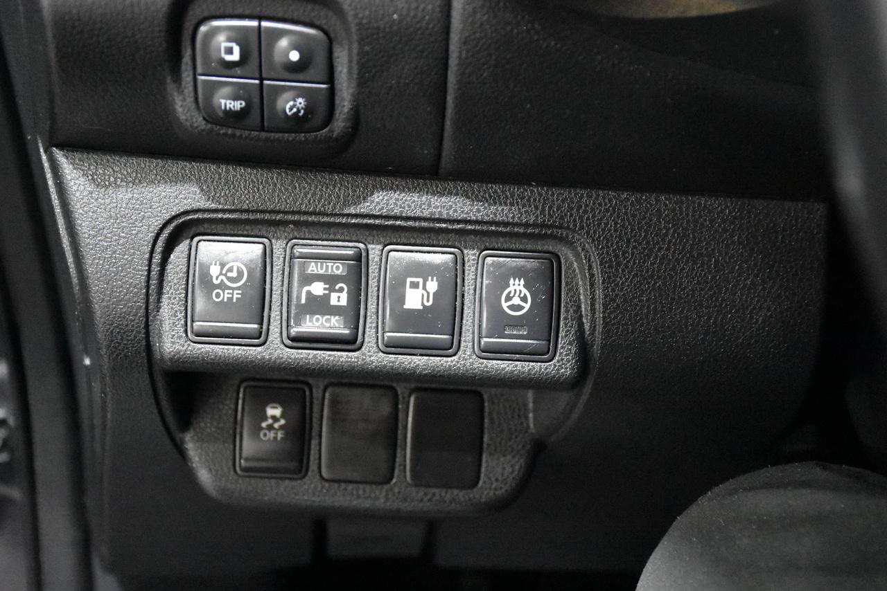 Nissan Leaf S 2013