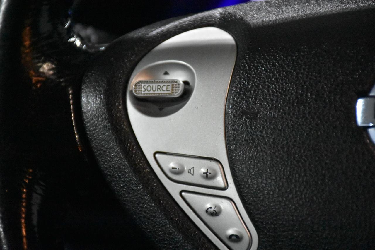 Nissan Leaf S 2013