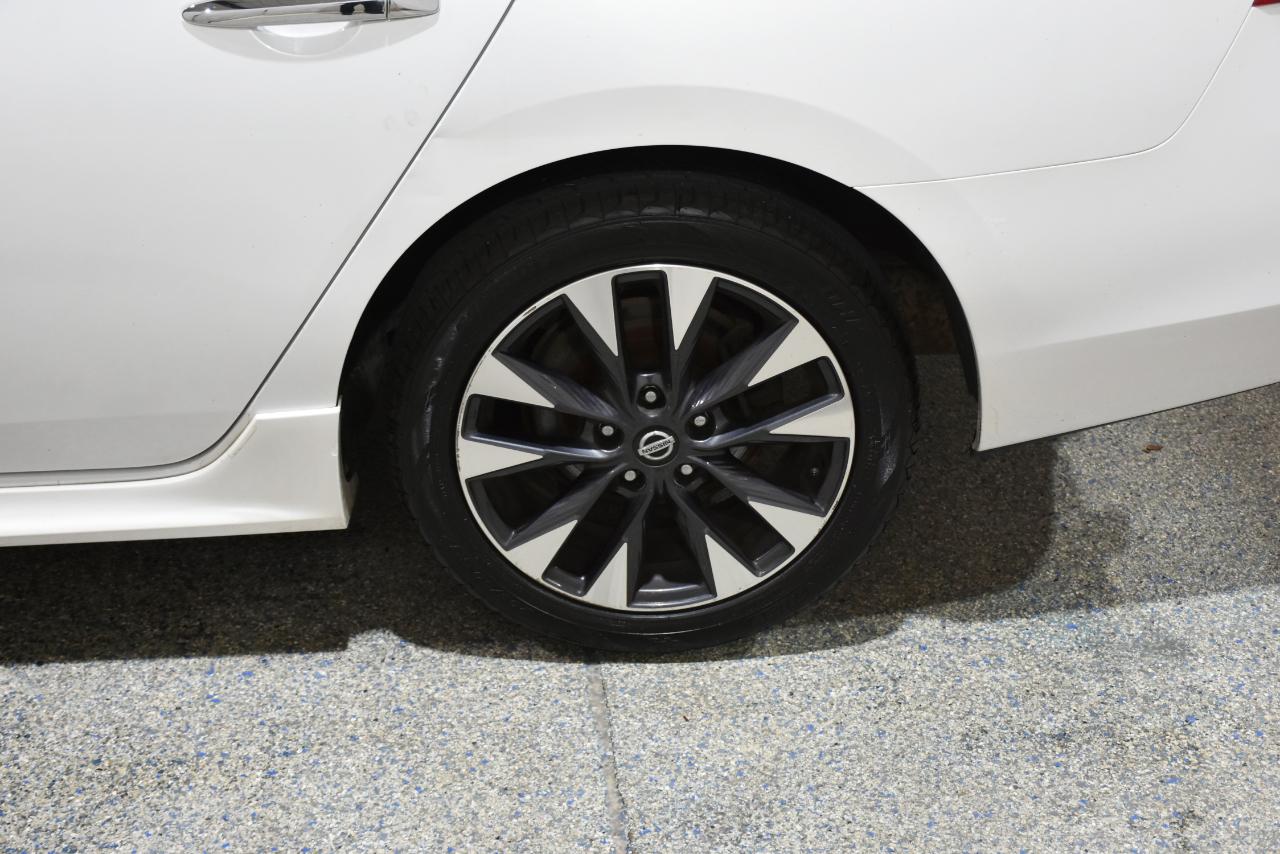 Nissan Sentra SR 2017