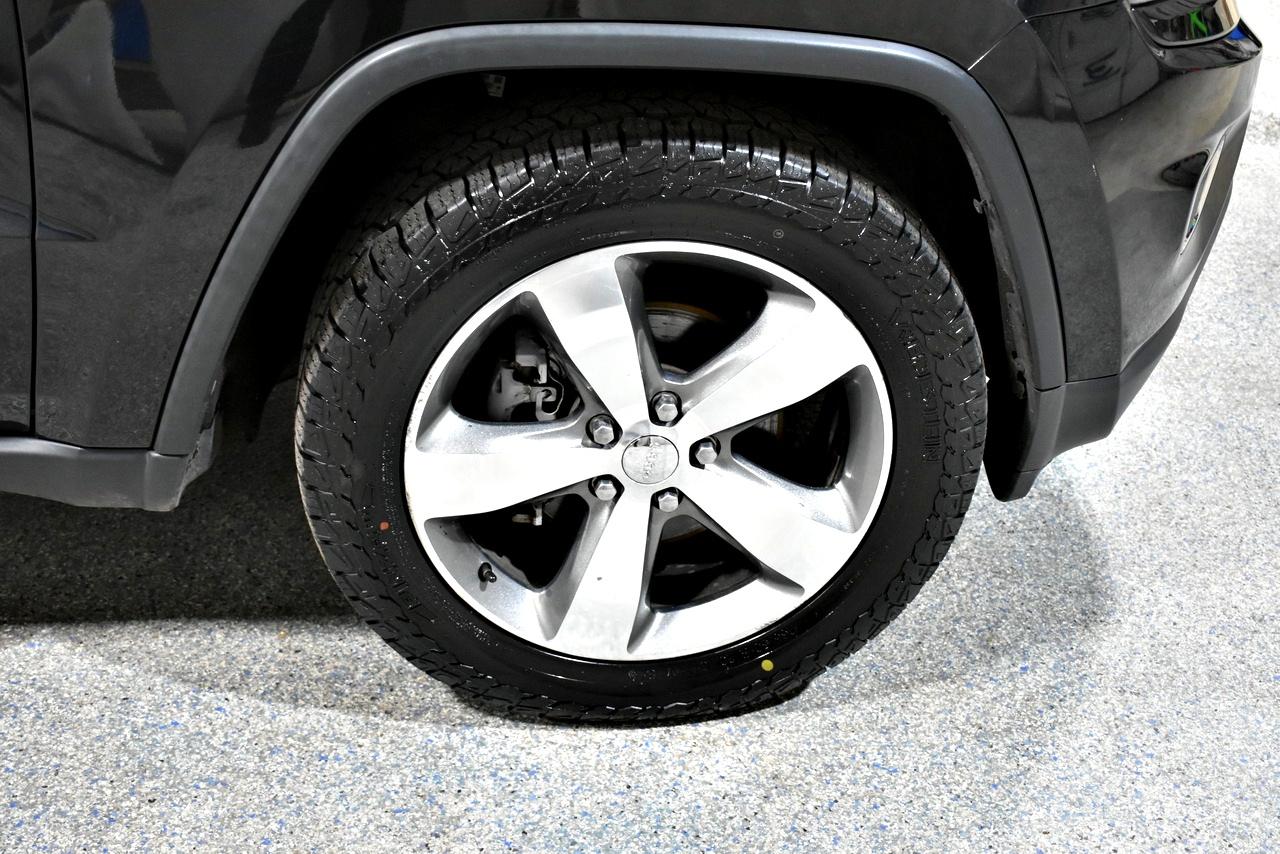 Jeep Grand Cherokee Laredo 4WD 2014