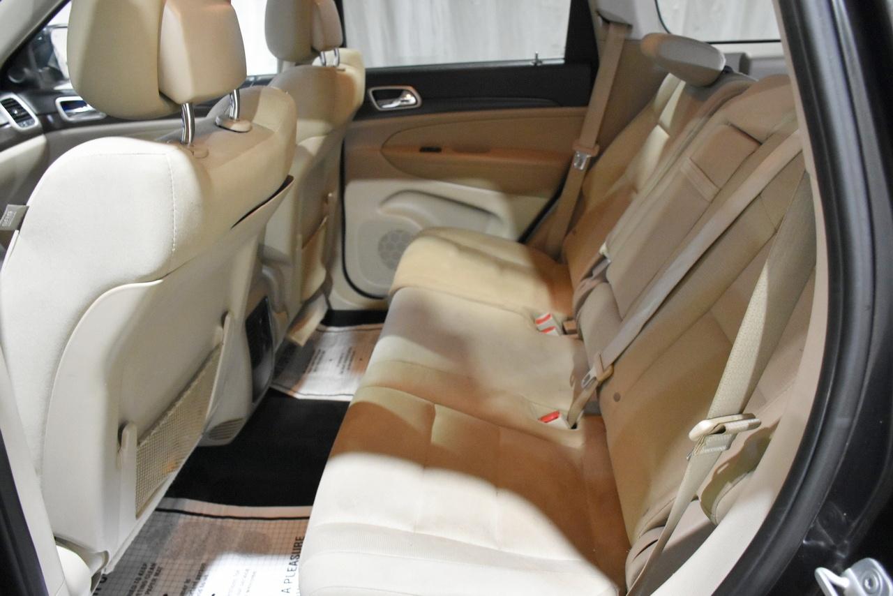 Jeep Grand Cherokee Laredo 4WD 2014