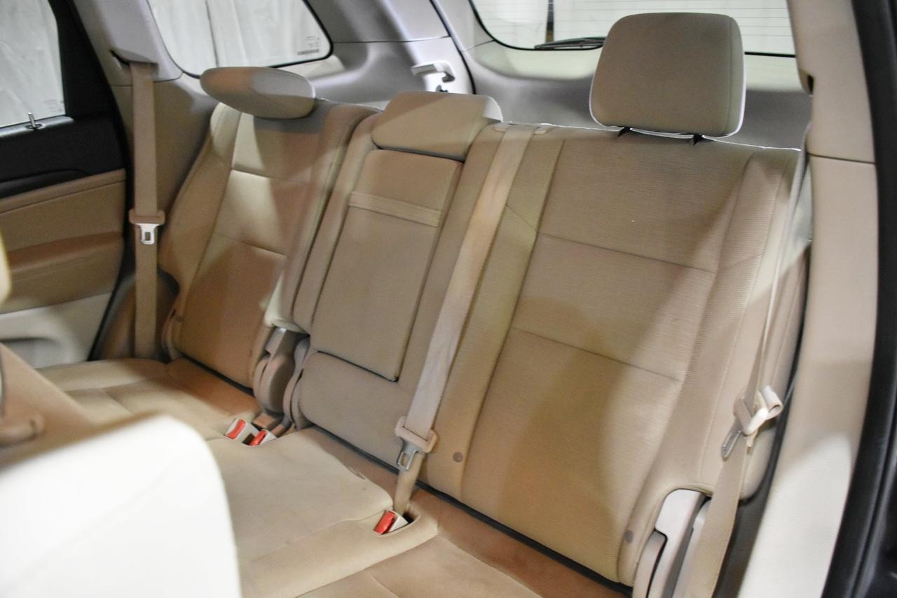 Jeep Grand Cherokee Laredo 4WD 2014