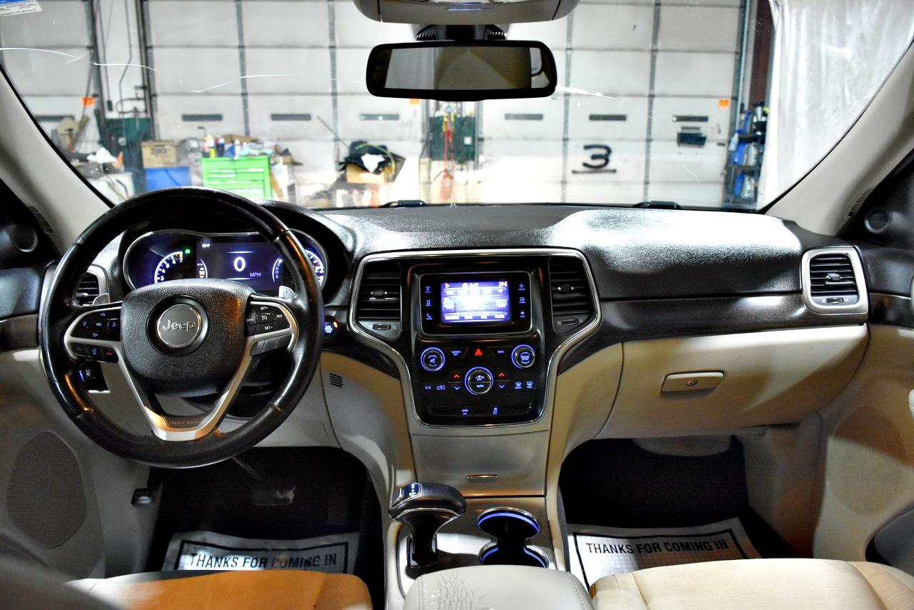 Jeep Grand Cherokee Laredo 4WD 2014