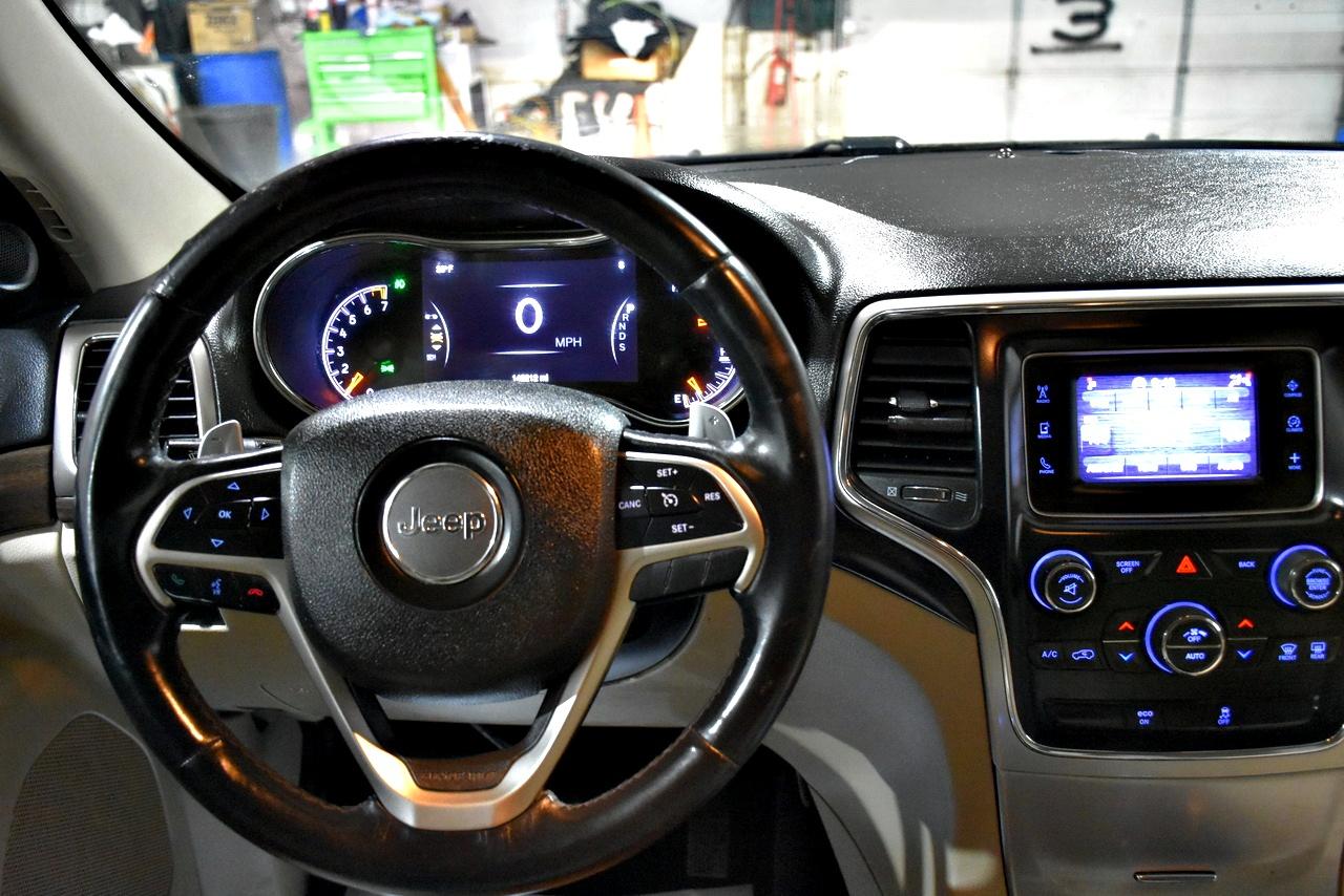 Jeep Grand Cherokee Laredo 4WD 2014