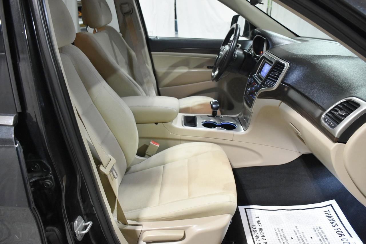 Jeep Grand Cherokee Laredo 4WD 2014