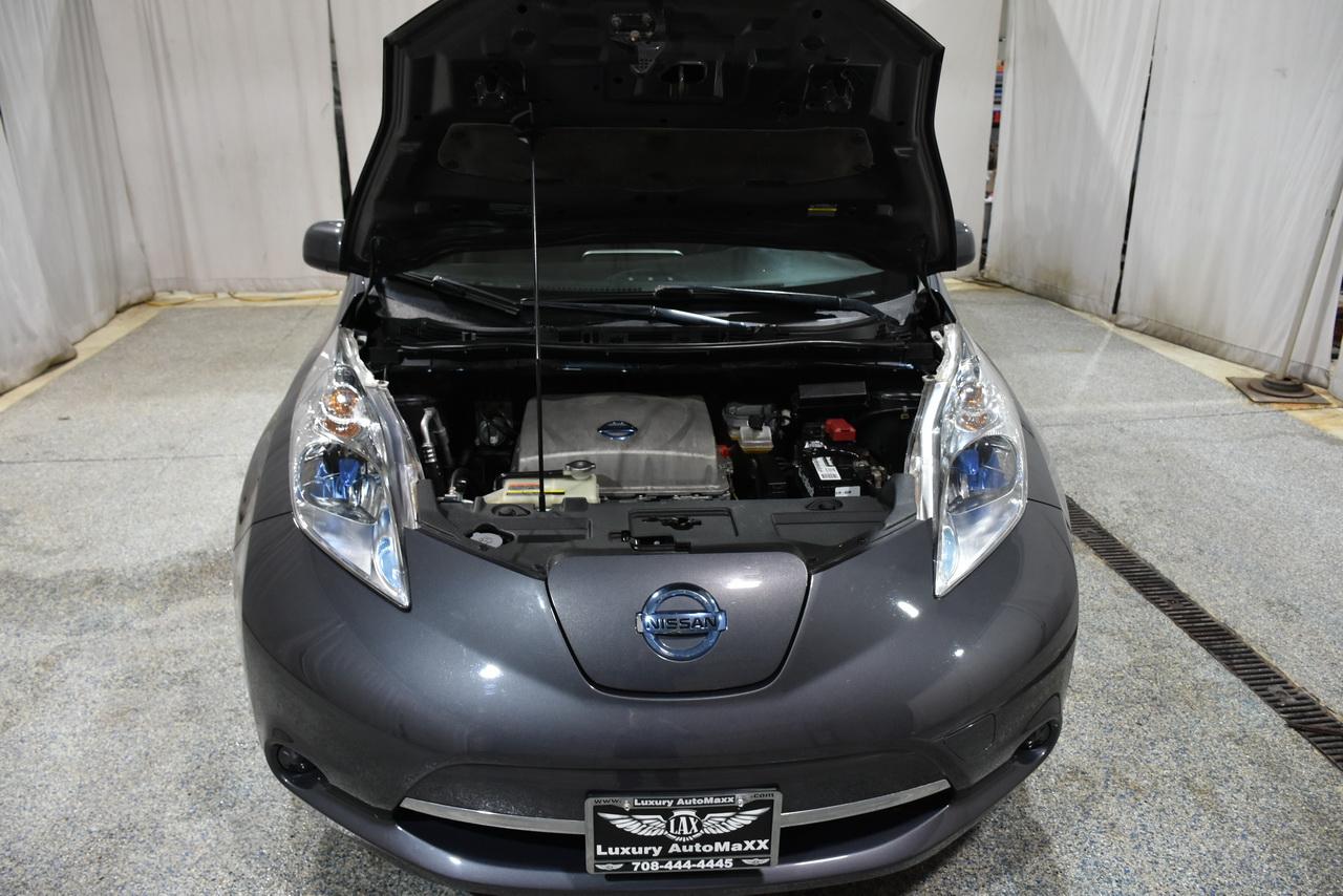 Nissan Leaf SV 2013