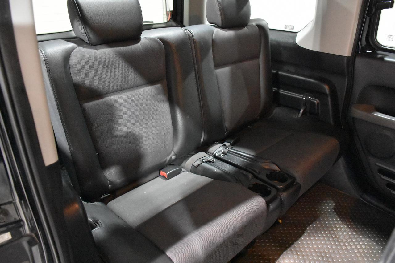 Honda Element EX-P 4WD AT 2006