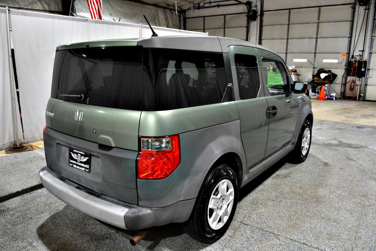 Honda Element LX 2WD 5-spd MT 2005