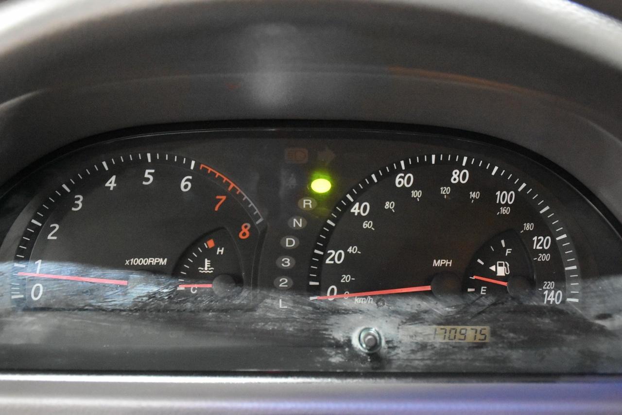 Toyota Camry LE V6 2004