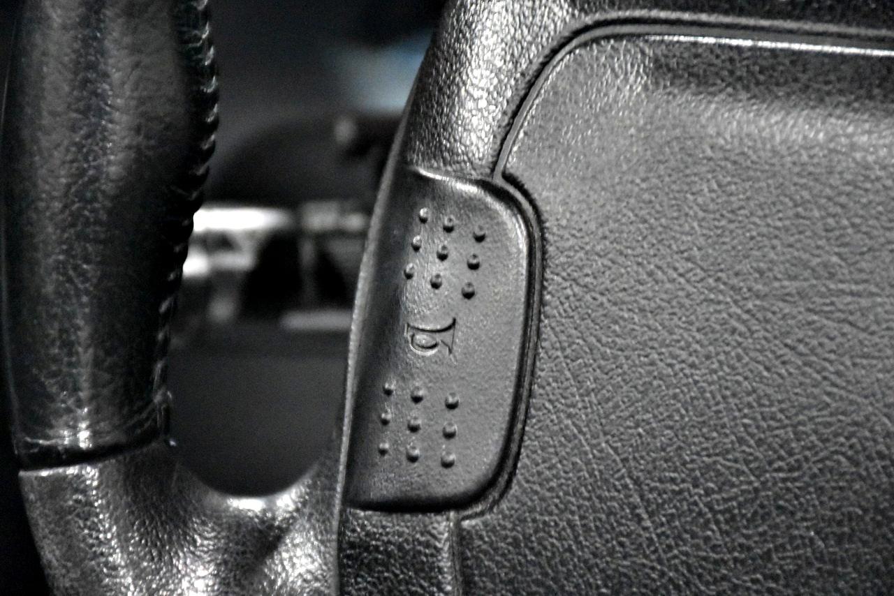 Chevrolet Camaro Z28 CONVERTIBLE 1998