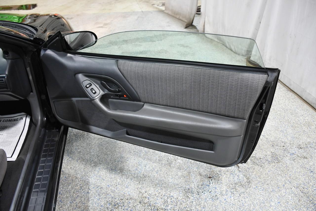 Chevrolet Camaro Z28 CONVERTIBLE 1998