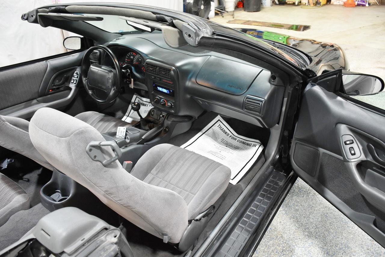 Chevrolet Camaro Z28 CONVERTIBLE 1998