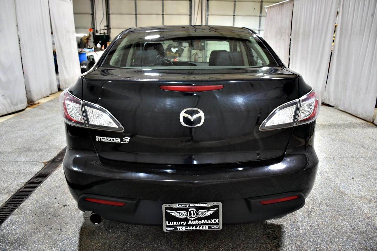 Mazda MAZDA3 i SV 4-Door 2010