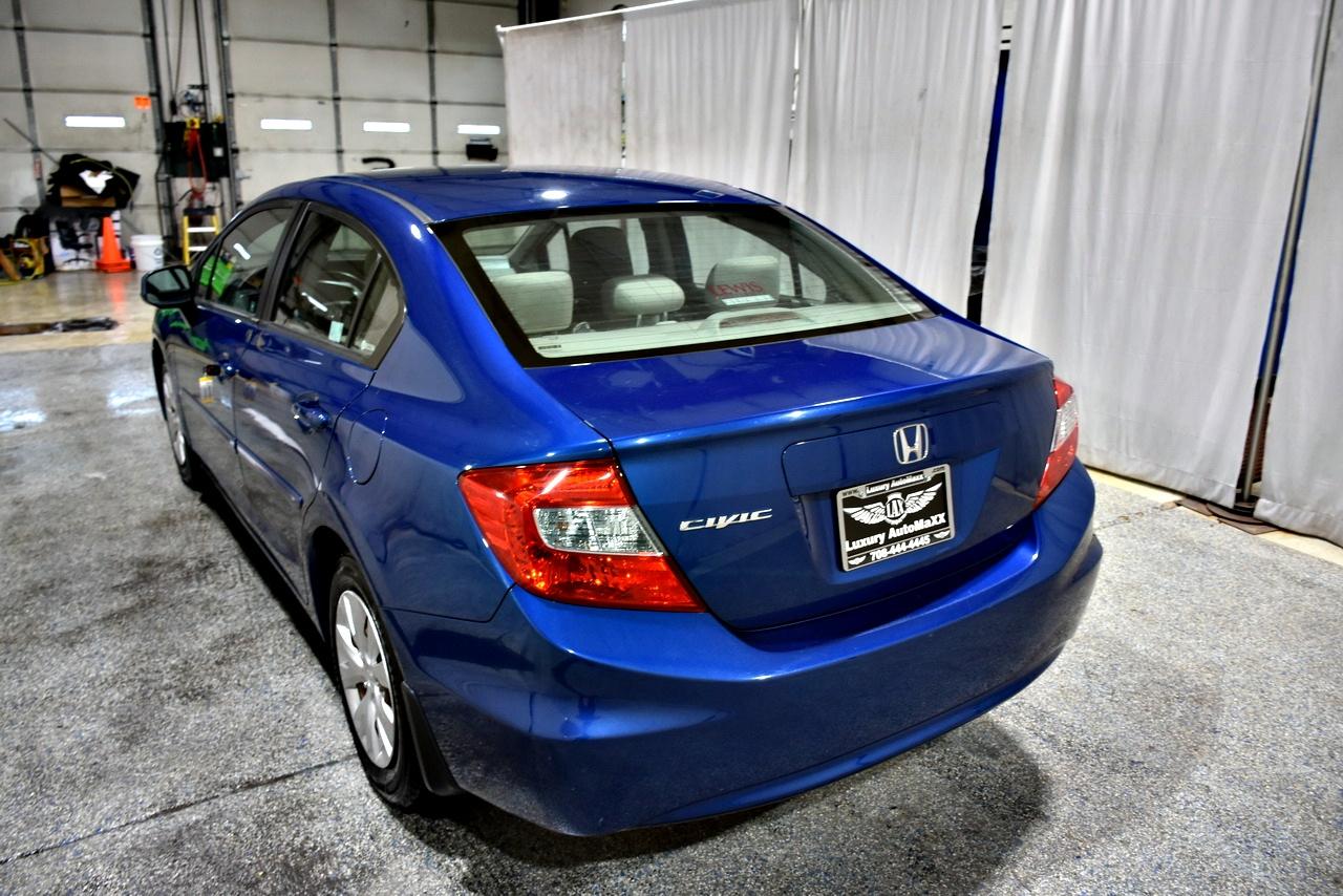 Honda Civic LX Sedan 5-Speed AT 2012
