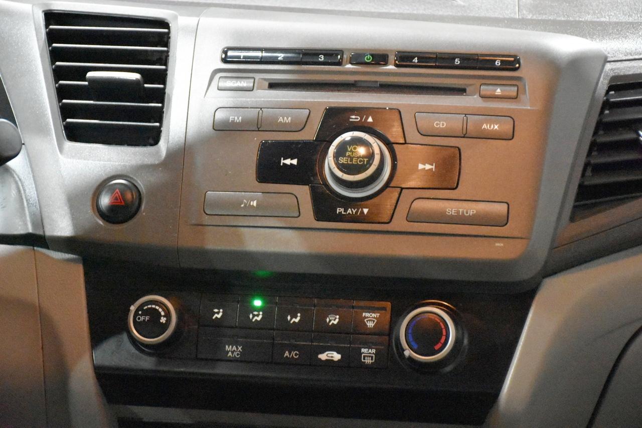 Honda Civic LX Sedan 5-Speed AT 2012