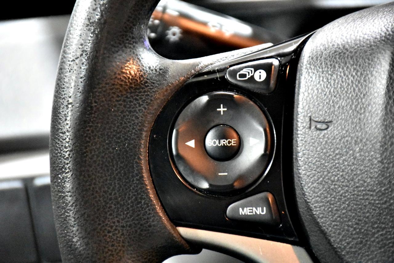 Honda Civic LX Sedan 5-Speed AT 2012