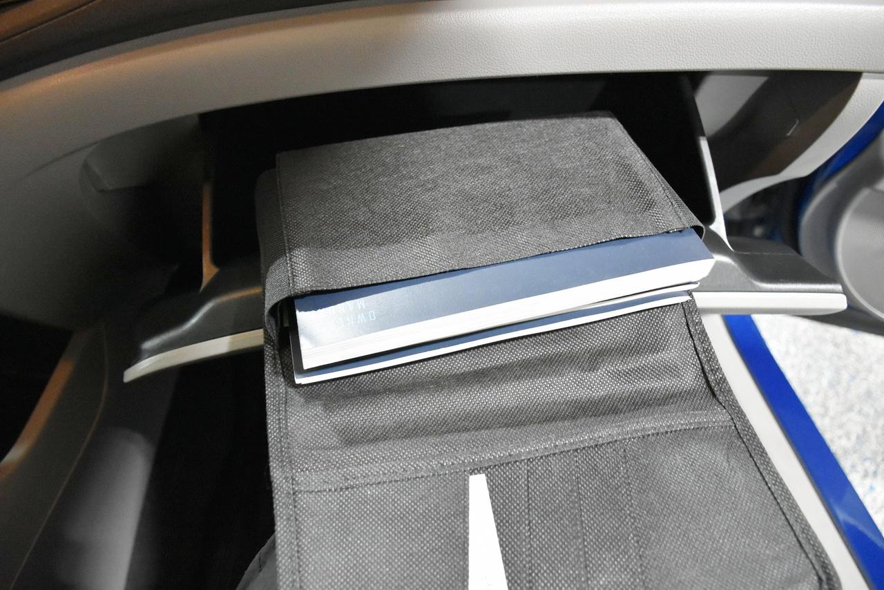 Honda Civic LX Sedan 5-Speed AT 2012