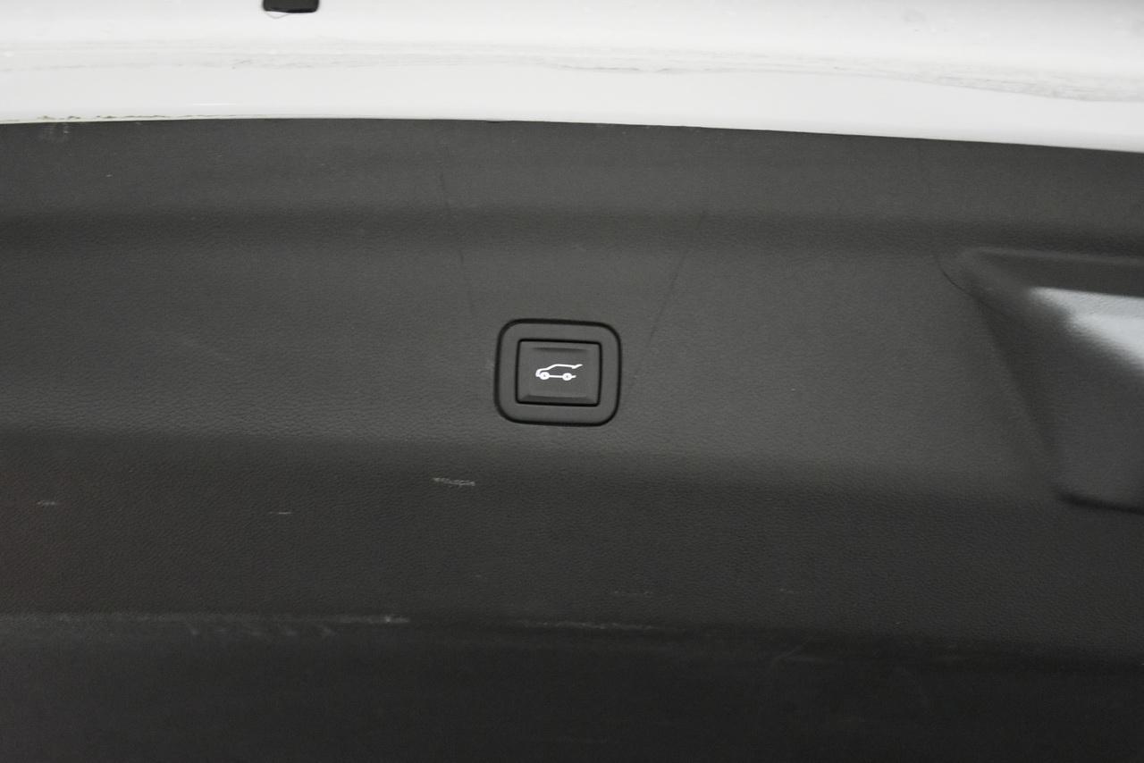 Chevrolet Tahoe RST 4WD 2022