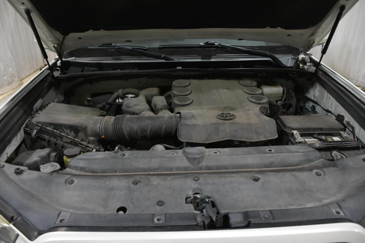Toyota 4Runner SR5 2013