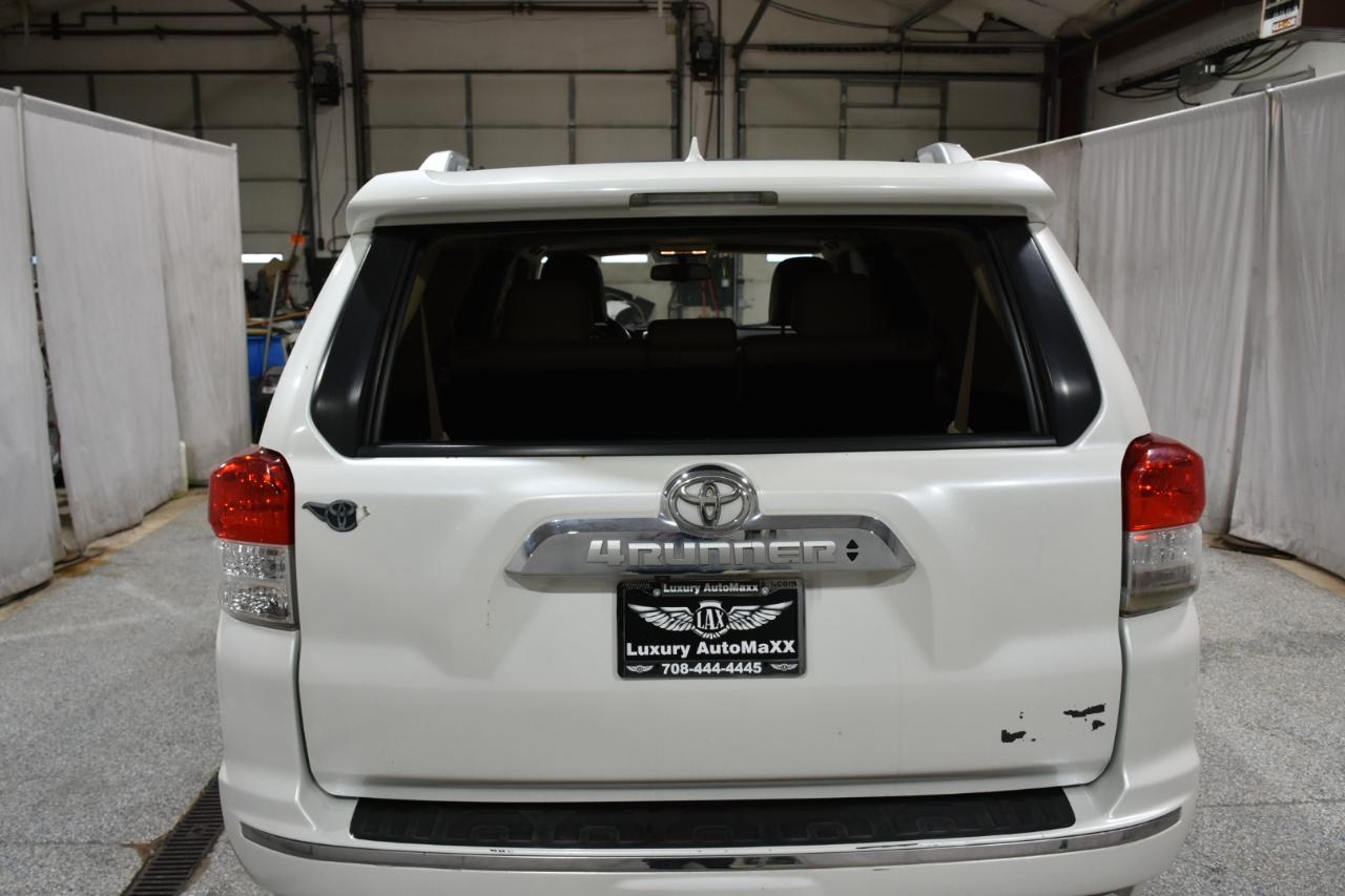 Toyota 4Runner SR5 2013