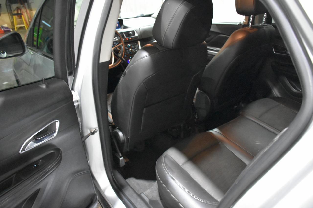 Buick Encore Convenience FWD 2016
