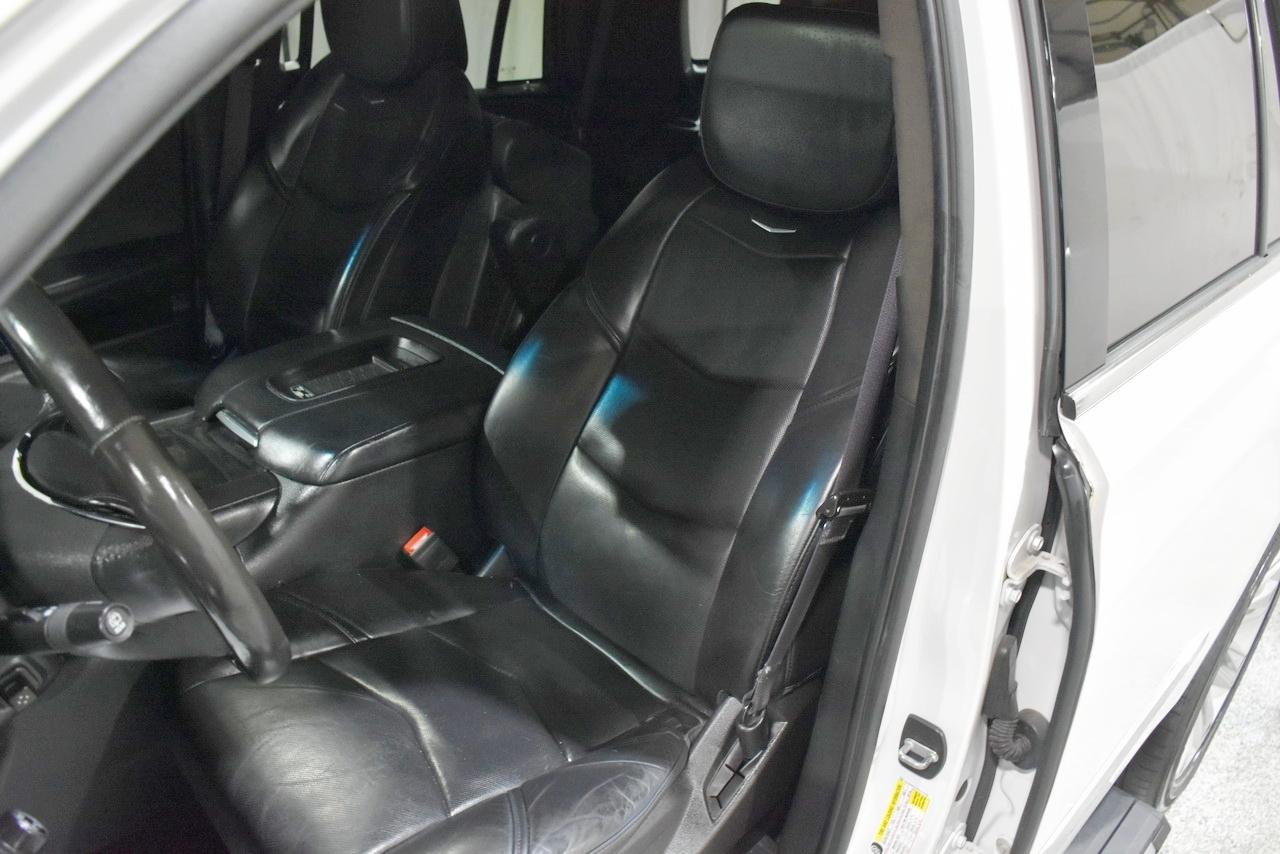 Cadillac Escalade Platinum 4WD 2016