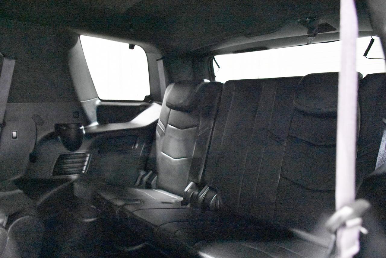 Cadillac Escalade Platinum 4WD 2016