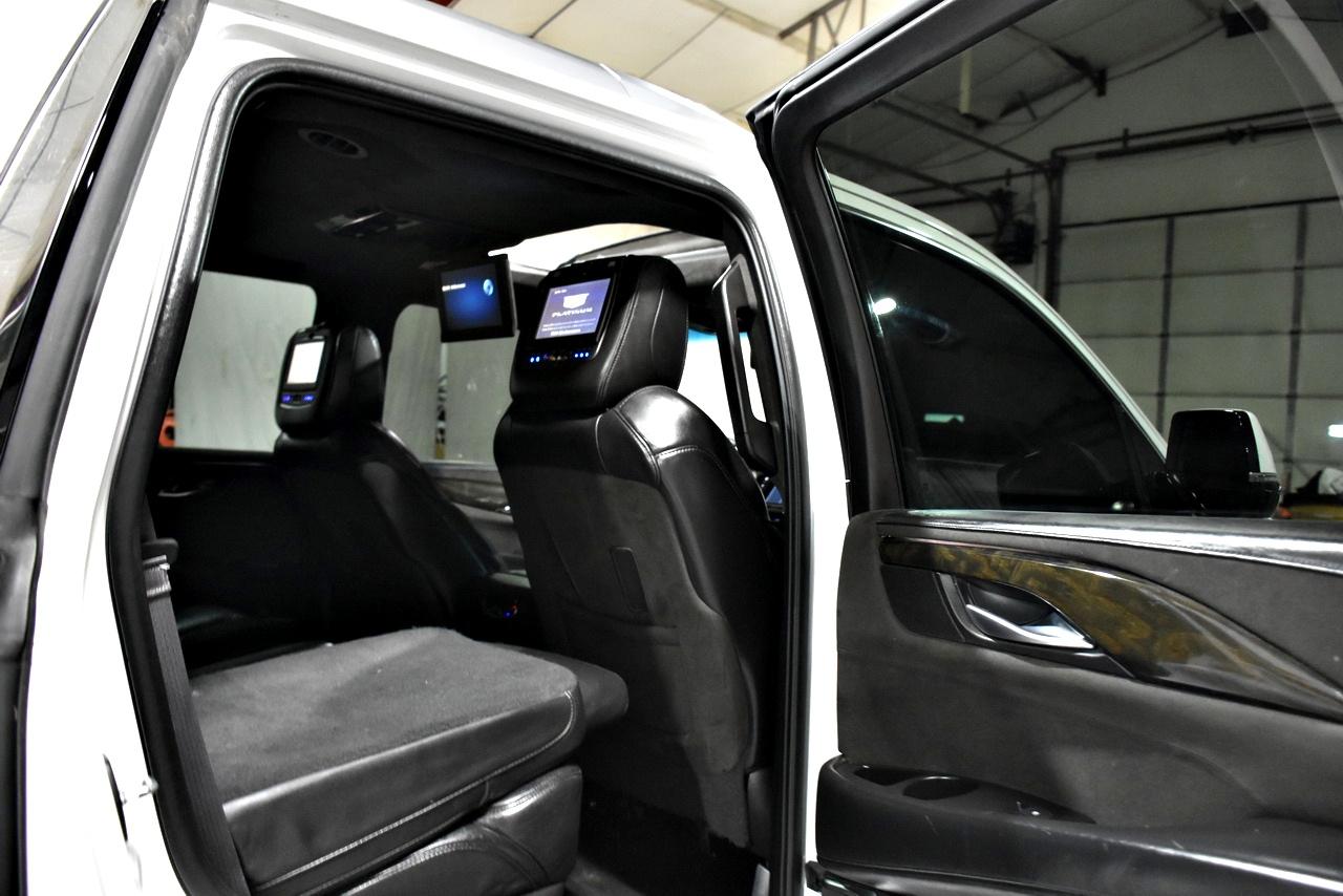Cadillac Escalade Platinum 4WD 2016