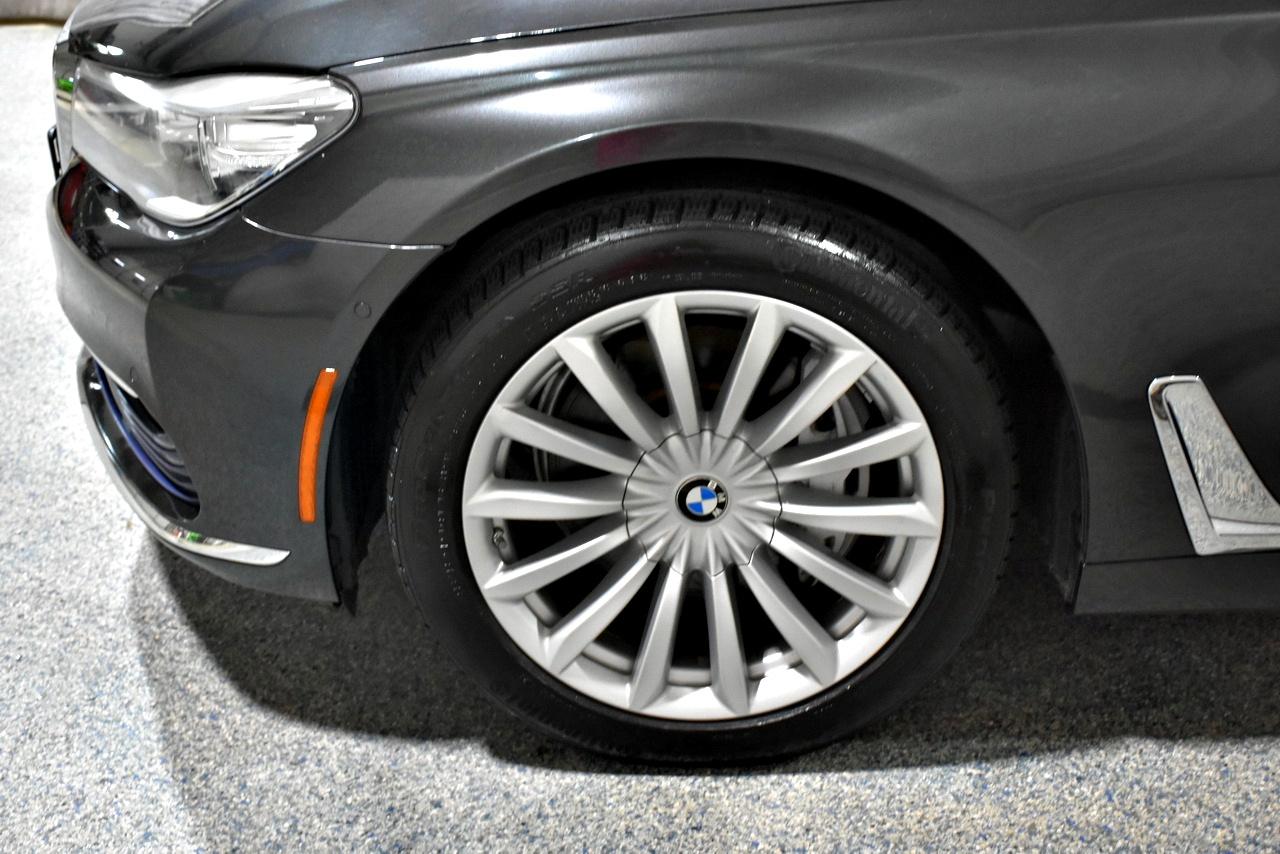 BMW 7-Series 740i xDrive 2017