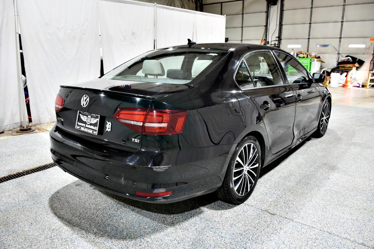Volkswagen Jetta SE 6A 2016