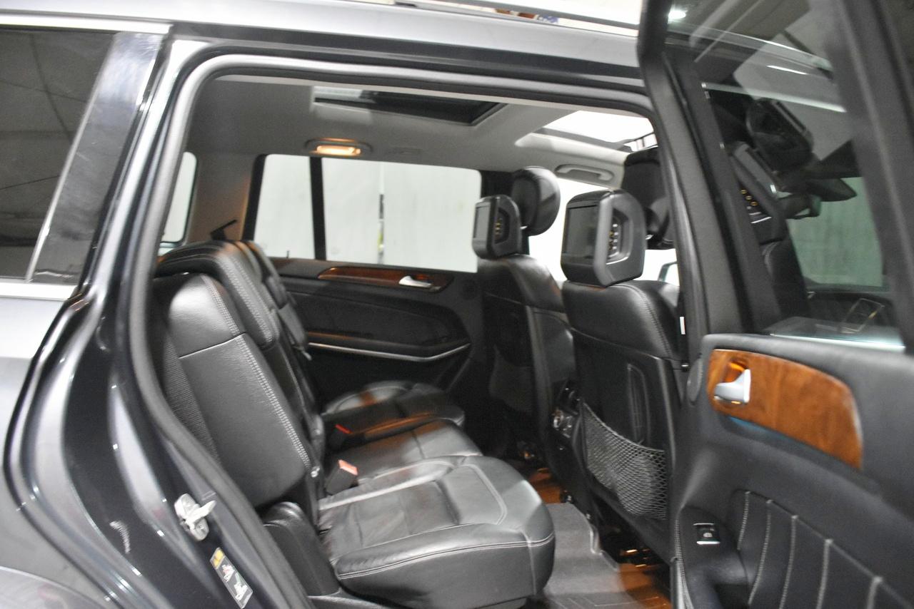 Mercedes-Benz GL-Class GL550 4MATIC 2015