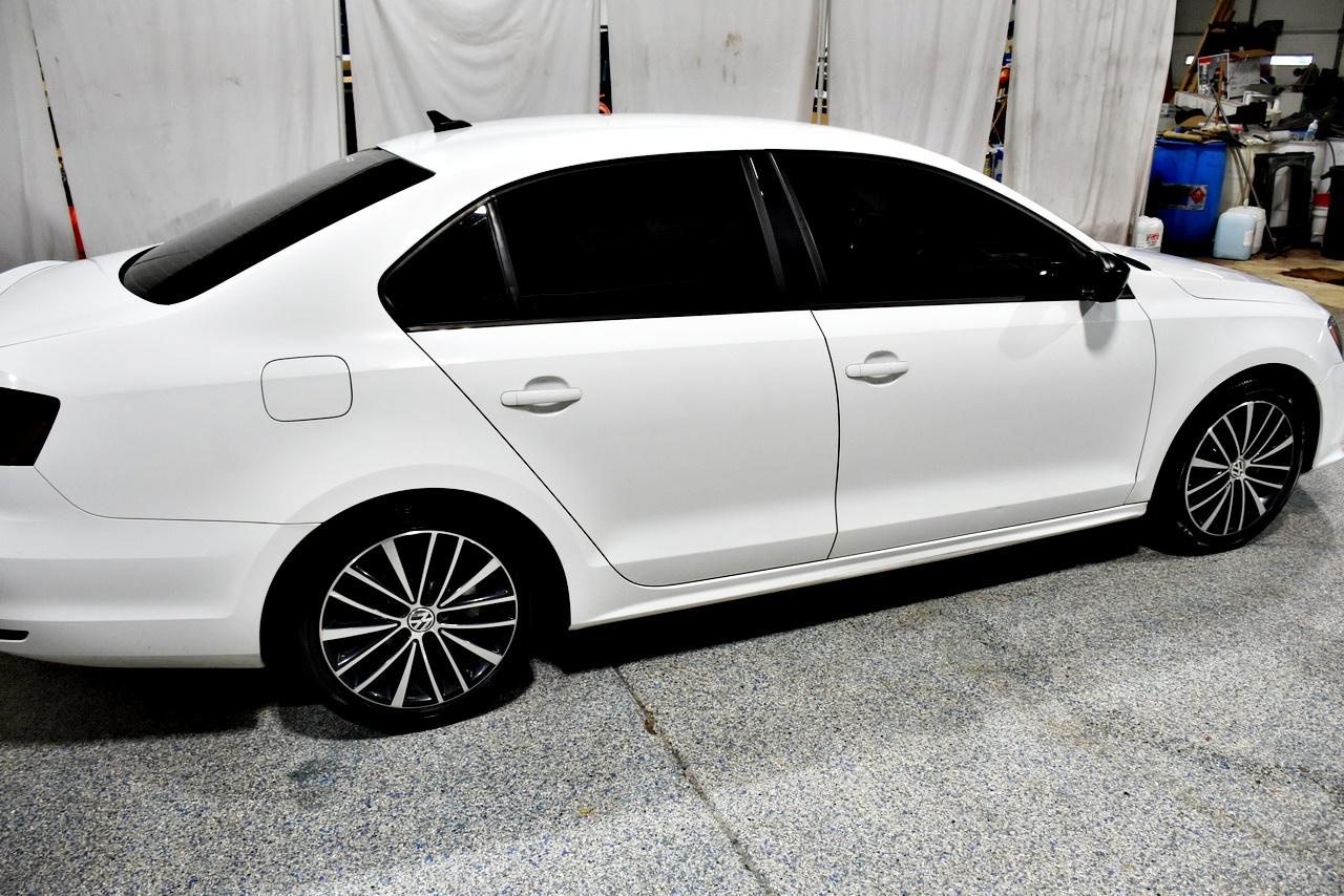 Volkswagen Jetta SE 6A 2016