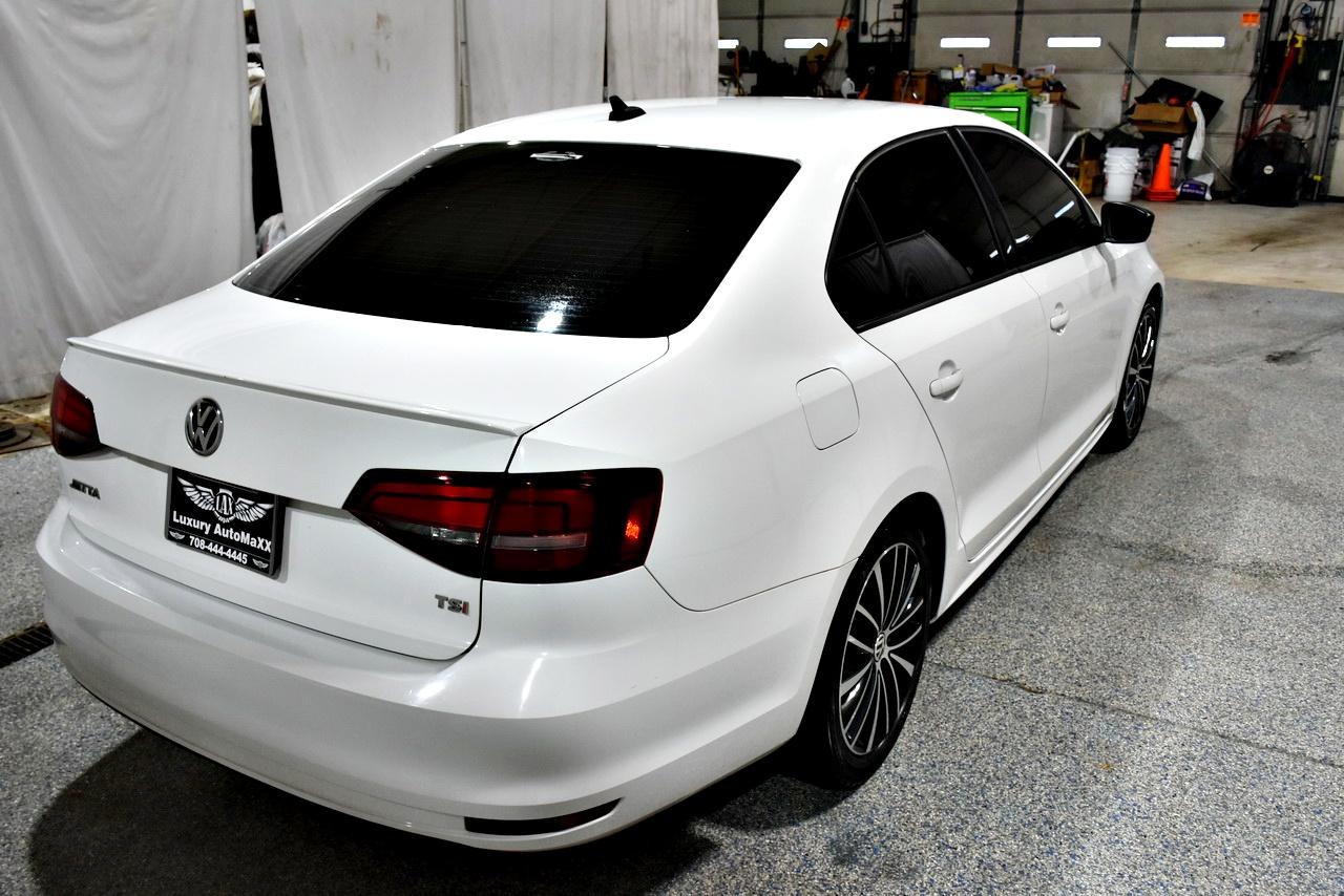Volkswagen Jetta SE 6A 2016