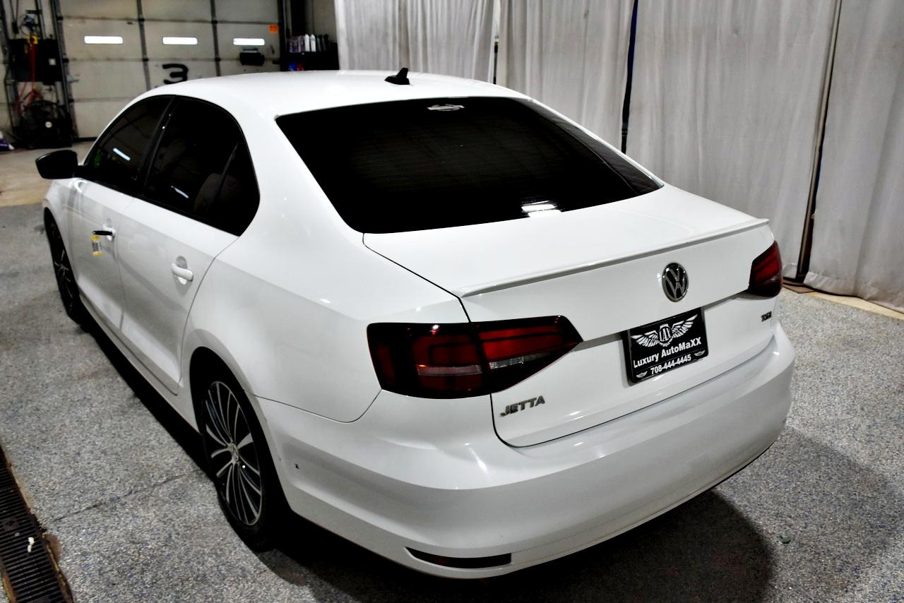 Volkswagen Jetta SE 6A 2016
