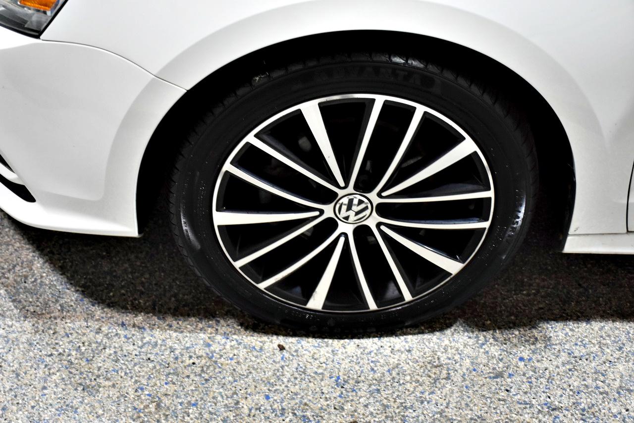 Volkswagen Jetta SE 6A 2016