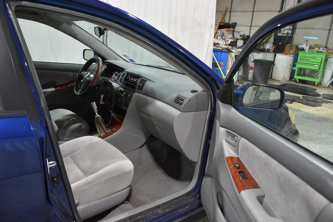 Toyota Corolla CE 2008