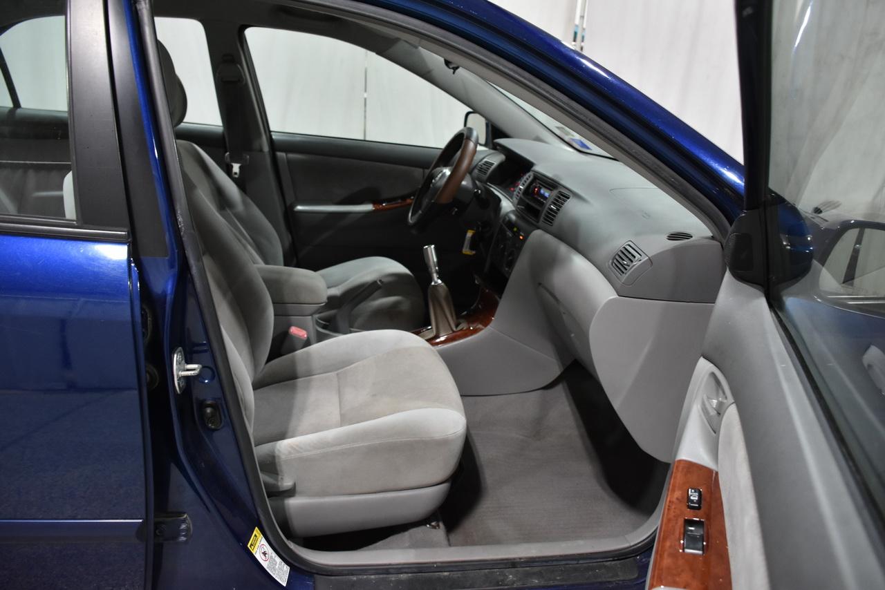 Toyota Corolla CE 2008