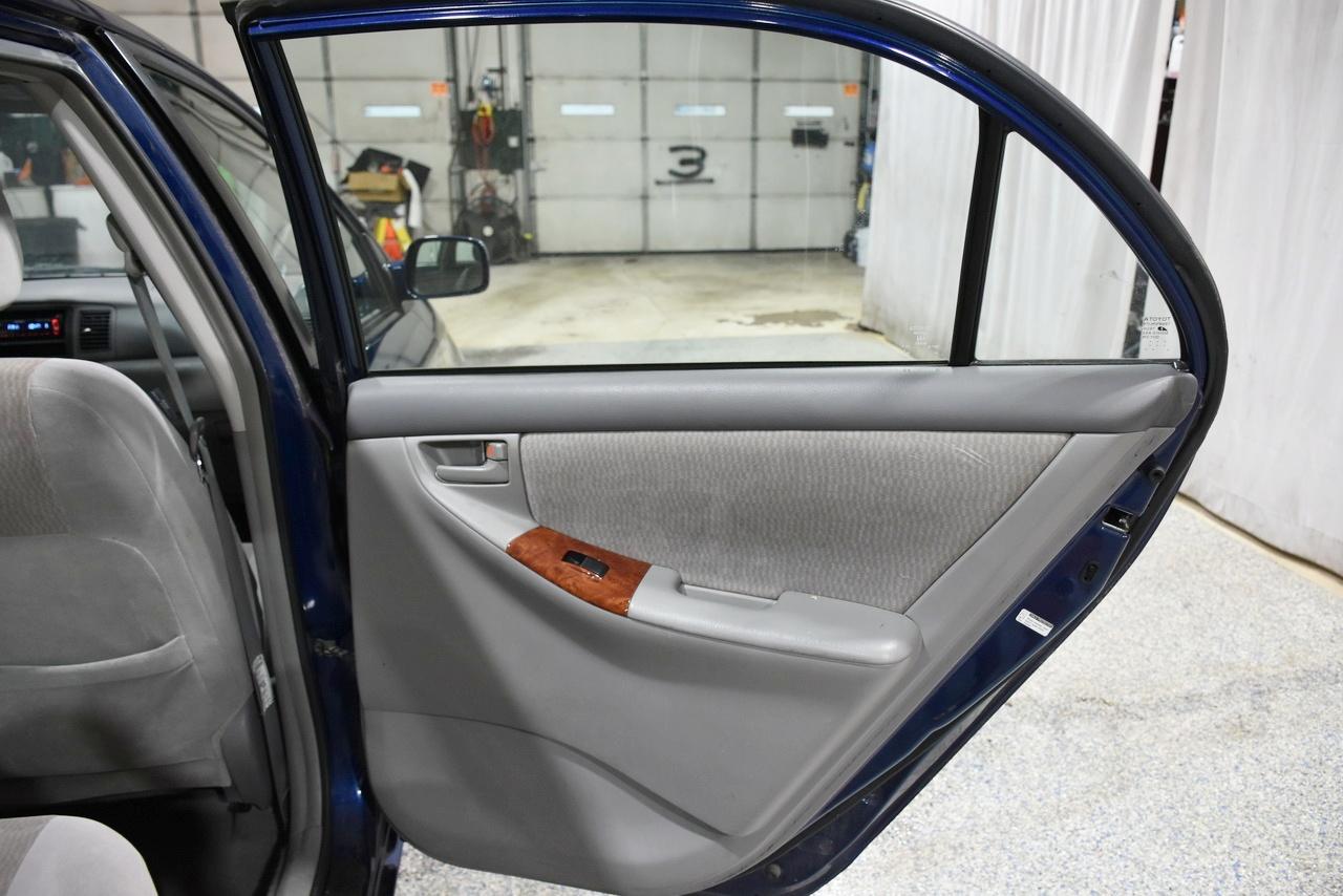 Toyota Corolla CE 2008