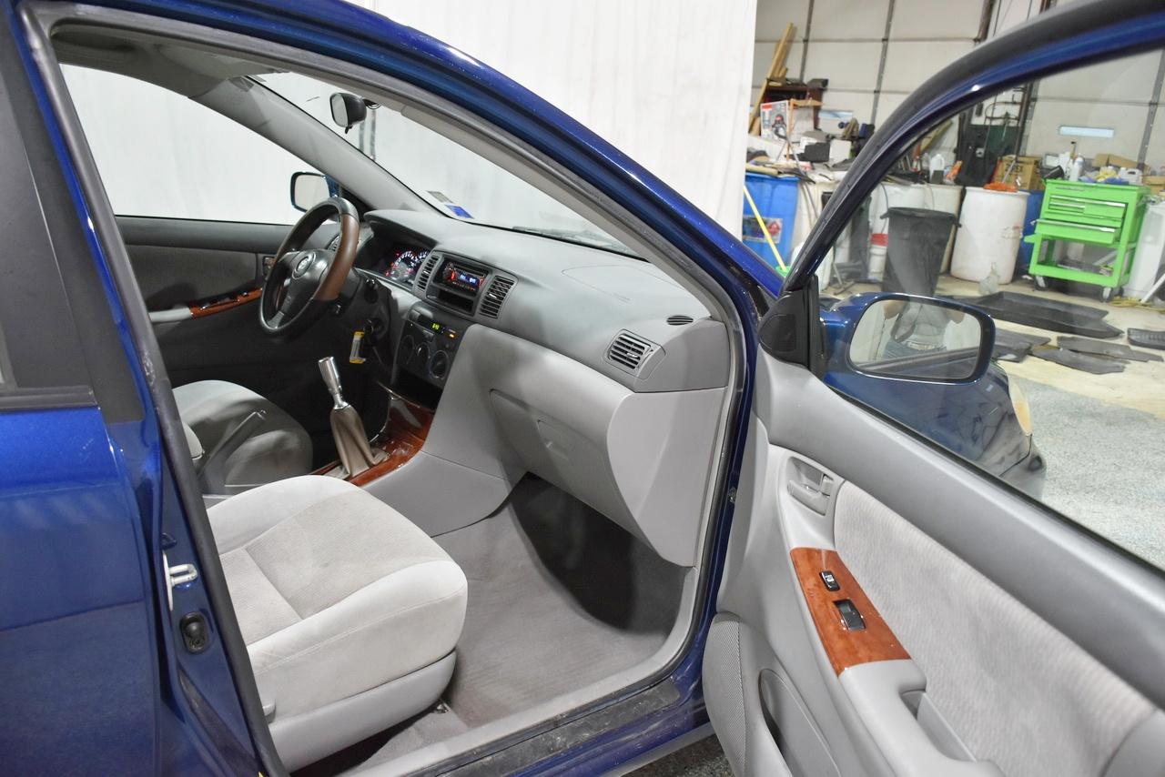 Toyota Corolla CE 2008