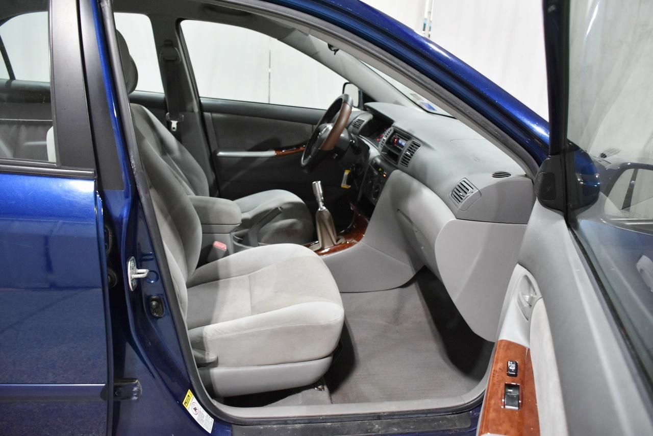 Toyota Corolla CE 2008