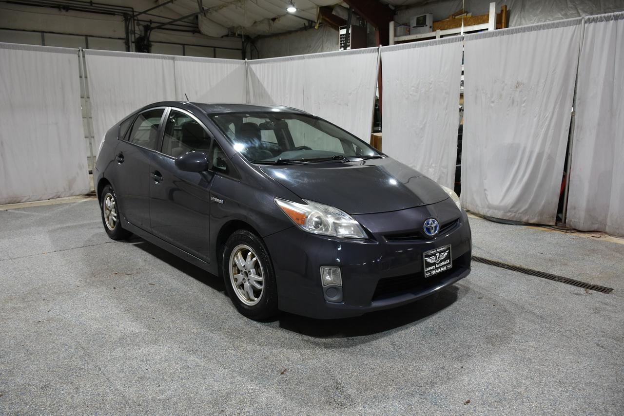 Toyota Prius Prius V 2010
