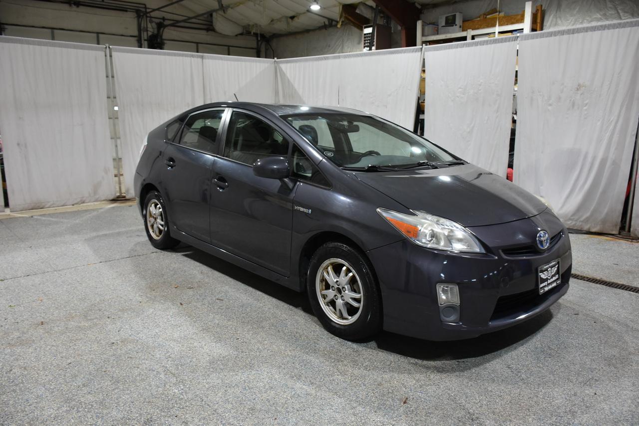 Toyota Prius Prius V 2010