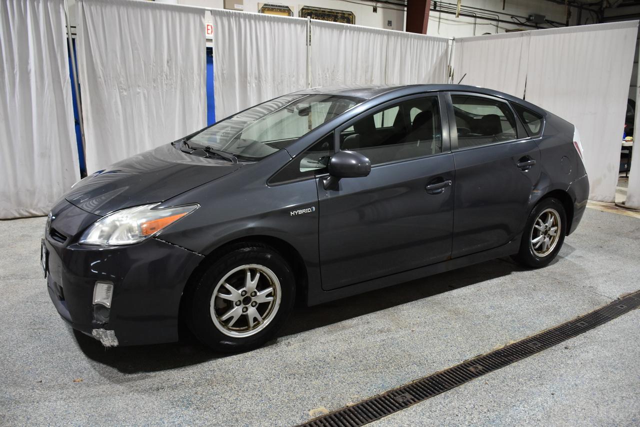 Toyota Prius Prius V 2010