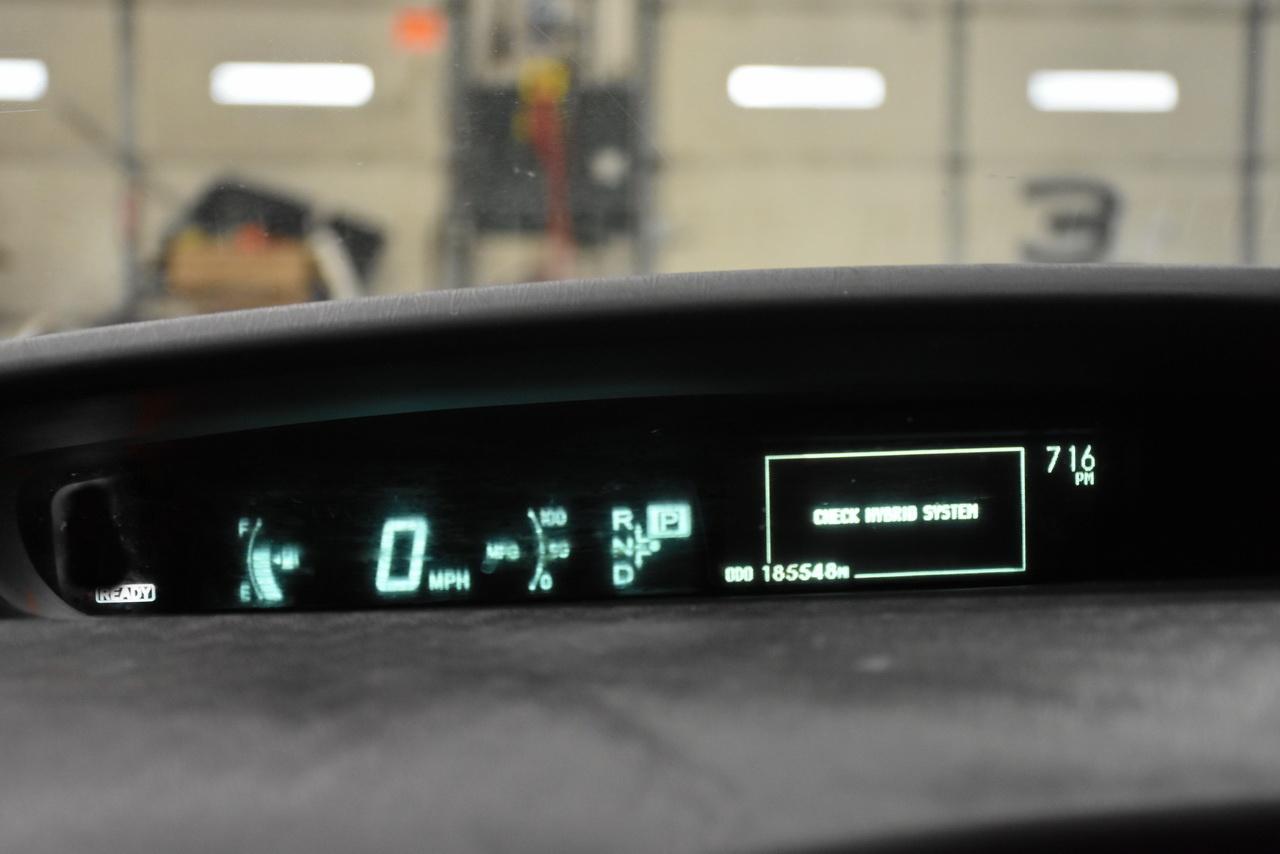 Toyota Prius Prius V 2010