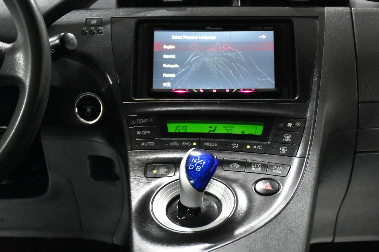 Toyota Prius Prius V 2010
