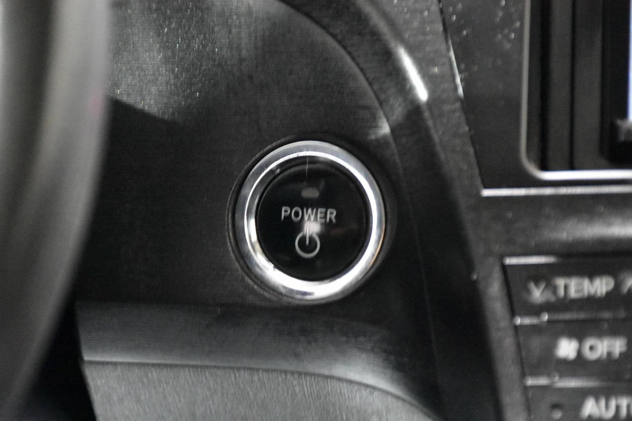 Toyota Prius Prius V 2010