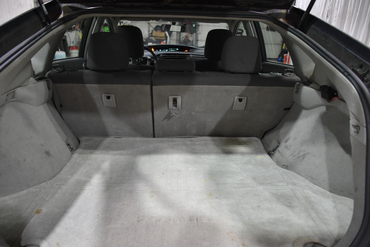 Toyota Prius Prius V 2010