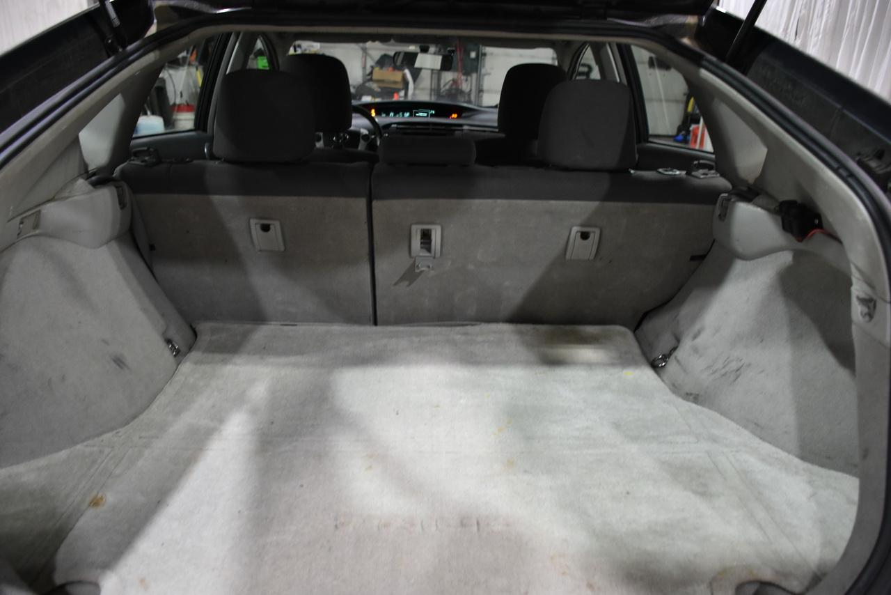 Toyota Prius Prius V 2010