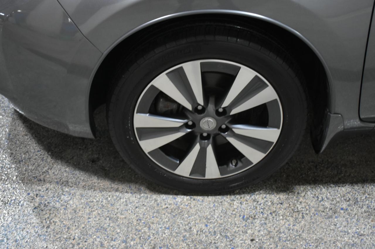 Nissan Leaf SV 2015