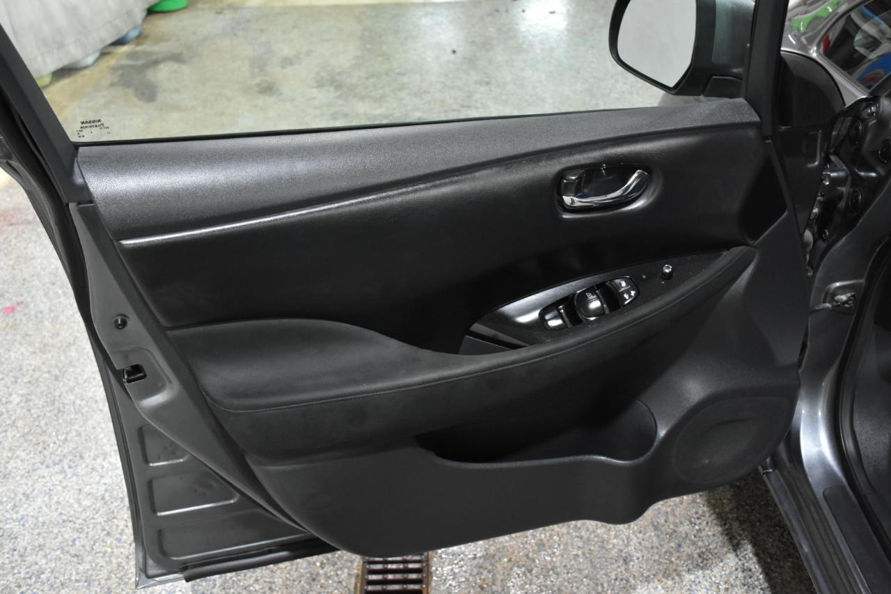 Nissan Leaf SV 2015
